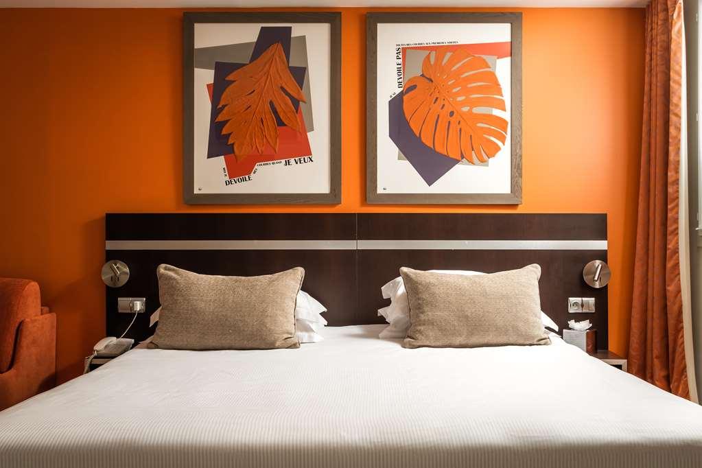 Arc De Triomphe Hotel Paris Room photo